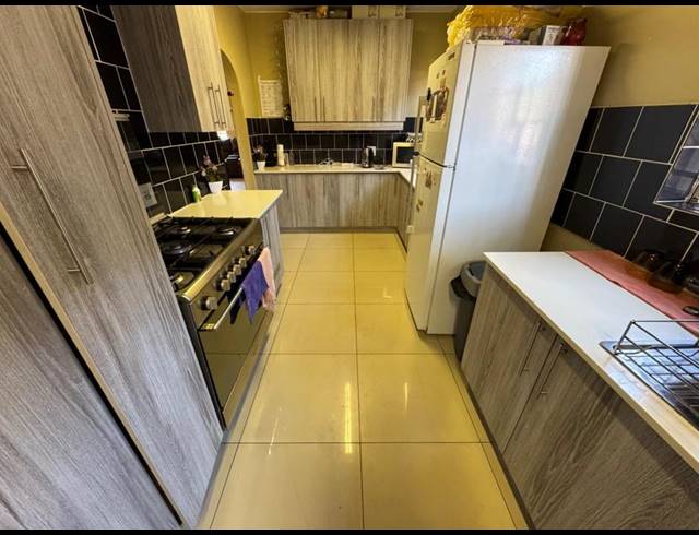 3 BEDROOM CLUSTER FOR SALE IN NORKEM PARK